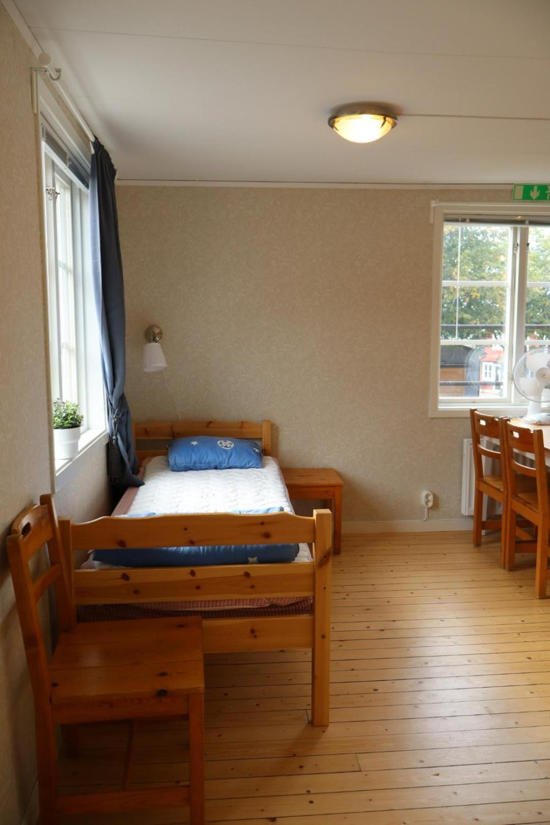 Stf Hostel Mariestad Exterior photo